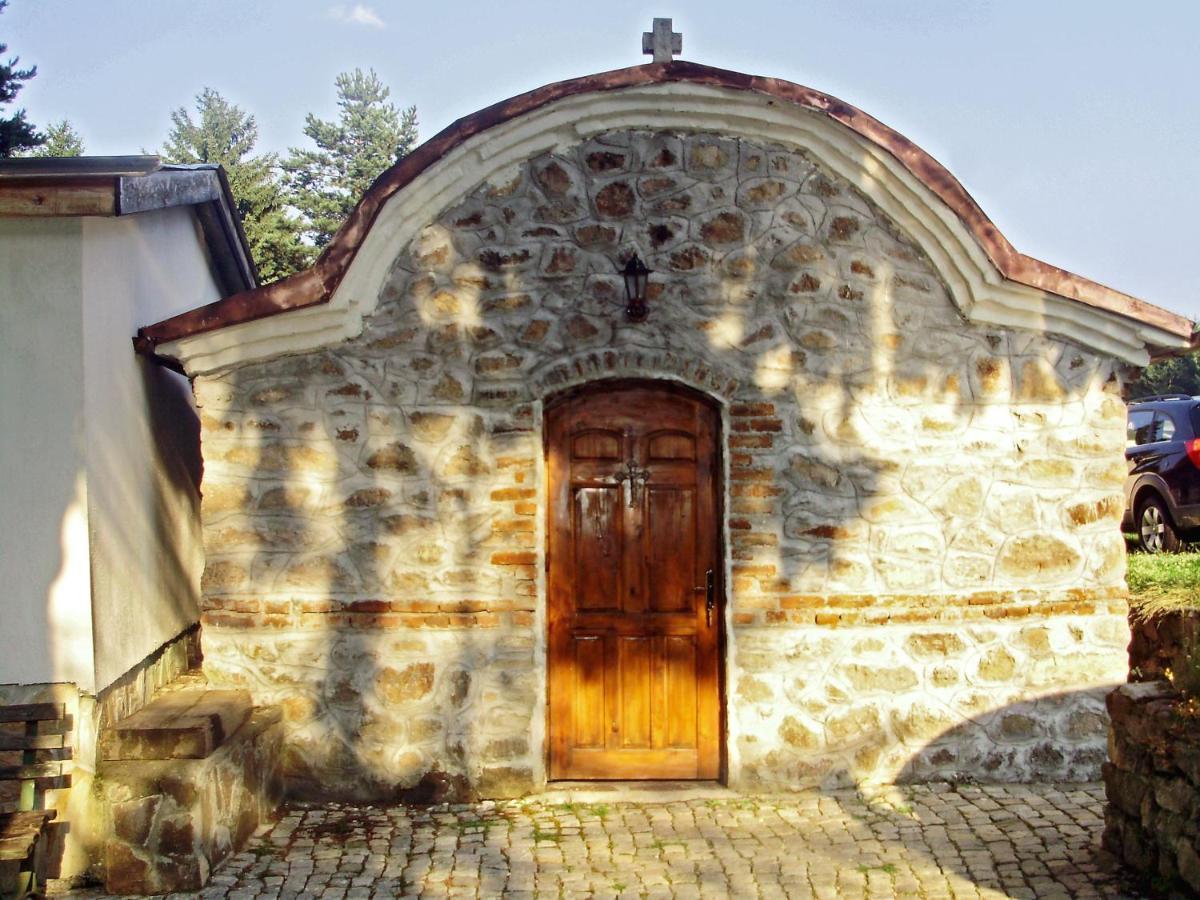 Ваканционно Селище Ива Сырница Экстерьер фото